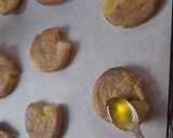 Foto del paso 4 de la receta: Papines estrellados 🥔 Papas aplastadas 🥔 Patatas al puñetazo 🥊 Batatas à murro 🇵🇹