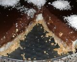 A picture of step 4 of Amazing Bounty Cheesecake 😋.