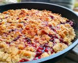 صورة لخطوة 6 من وصفة كرمبل الفواكه الحمراء / Berries crumble