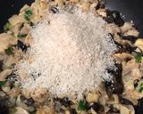 Foto del paso 2 de la receta: Risotto de hongos