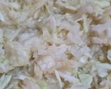 Foto del paso 4 de la receta: Chucrut o repollo blanco fermentado 🇩🇪 Sauerkraut (col agria) ♥ Probióticos 🇩🇪 Alemania