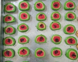 Foto langkah ke 6 dari resep Cookies Semangka.