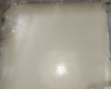 Foto langkah ke 4 dari resep Mochi gulung.