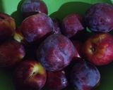 Foto del paso 1 de la receta: Ciruelas flambeadas con Mistela y vodka 🍑🍨¡exquisito postre!