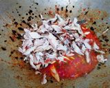 Foto langkah ke 4 dari resep Ikan Sarden Suwir Balado.