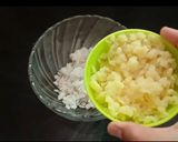 A picture of step 1 of Cheese poha cutles.
