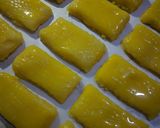 Foto langkah ke 3 dari resep Cheddar Cheese Cookies.