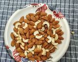 A picture of step 6 of Healthy Millets sesame almond ladoo.