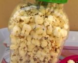 A picture of step 2 of Ginger Popcorn.