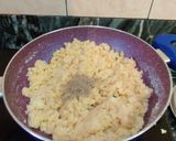 A picture of step 5 of SOOJI KHOYA MODAK...