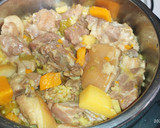 Foto del paso 8 de la receta: Arroz con cerdo, zanahoria y papa
