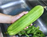 靈芝首烏翅瓜湯食譜步驟2照片