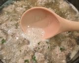 รูปขั้นตอนการทำที่ 2 ของ แกงจืดไข่น้ำหมูสับ สูตรสามเกลอ