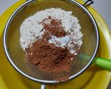 Foto langkah ke 3 dari resep Bolu Pisang Coklat No Mixer.