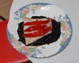 Foto del paso 5 de la receta: Mero con salsa de tinta de sepia y pimiento morrón