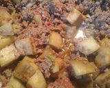A picture of step 5 of Sausage, Beef, and Beans.
