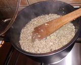 Cukkinis-fehérboros spagetti recept fázis 2 fotója