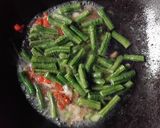 Foto langkah ke 3 dari resep Tumis Kacang pepaya muda.