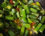A picture of step 10 of Masala Bhindi Do Pyaza.