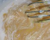A picture of step 4 of Mango Pudding Delight 3 layered.