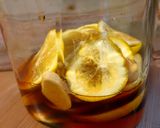 Foto langkah ke 3 dari resep 꿀 레몬 생강 차 Honey Lemon Ginger Tea.