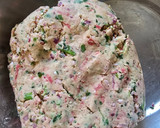 A picture of step 4 of Methi spring onion Dhebra.