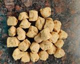 A picture of step 1 of Soya chunks pulao.