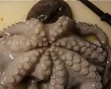 A picture of step 1 of Polpo alla Luciana.