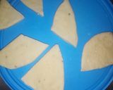 A picture of step 6 of Mandazis.
