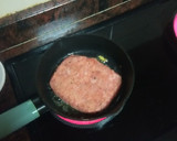 Foto del paso 2 de la receta: Hamburguesa de pollo estilo canario