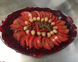 Une image de l'étape 7 de Salade de betteraves rouges aux tomates, poivrons et olives.