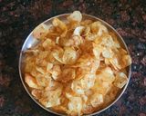 A picture of step 3 of Raw banana chips.