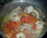 Foto del paso 4 de la receta: Pollo en salsa