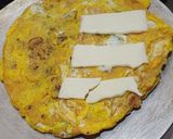 A picture of step 3 of Mushroom egg sandwich.