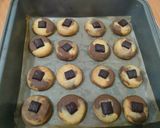 Foto langkah ke 8 dari resep Marble Cookies.