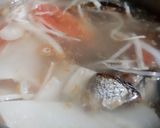 Hình bước làm 2 của món Canh măng chua cá ngừ