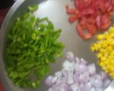 A picture of step 3 of Veg Pizza.