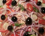 Foto del paso 4 de la receta Ensalada imperial, de atún y anchoas caseras