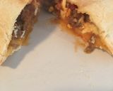 Foto del paso 8 de la receta: Calzone relleno de carne, salchichas y Mozzarella