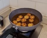 Foto langkah ke 2 dari resep Bakso goreng babi udang.