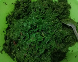 Foto langkah ke 1 dari resep Sayur daun ubi tumbuk (khas Medan).