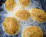 A picture of step 7 of Nargisi kofte perfect desi meal.