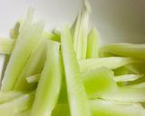 Foto del paso 1 de la receta: Ensalada Zanahoria, Apio, Repollo