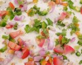 सूजी उत्तपम (sooji uttapam recipe in Hindi) रेसिपी चरण 3 फोटो