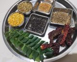 A picture of step 1 of Rasam Powder.