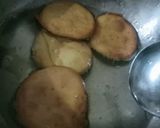 A picture of step 5 of Sweet Mini mathri.