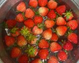 Hình bước làm 1 của món Sinh tố 🍓🍓🍌🍌