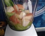 Foto langkah ke 2 dari resep Smoothie hijau.