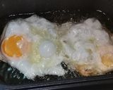 รูปขั้นตอนการทำที่ 5 ของ ยำไข่ดาวใส่หมูสับ