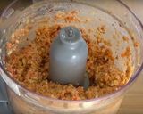 A picture of step 5 of Romesco or Romescu?.
